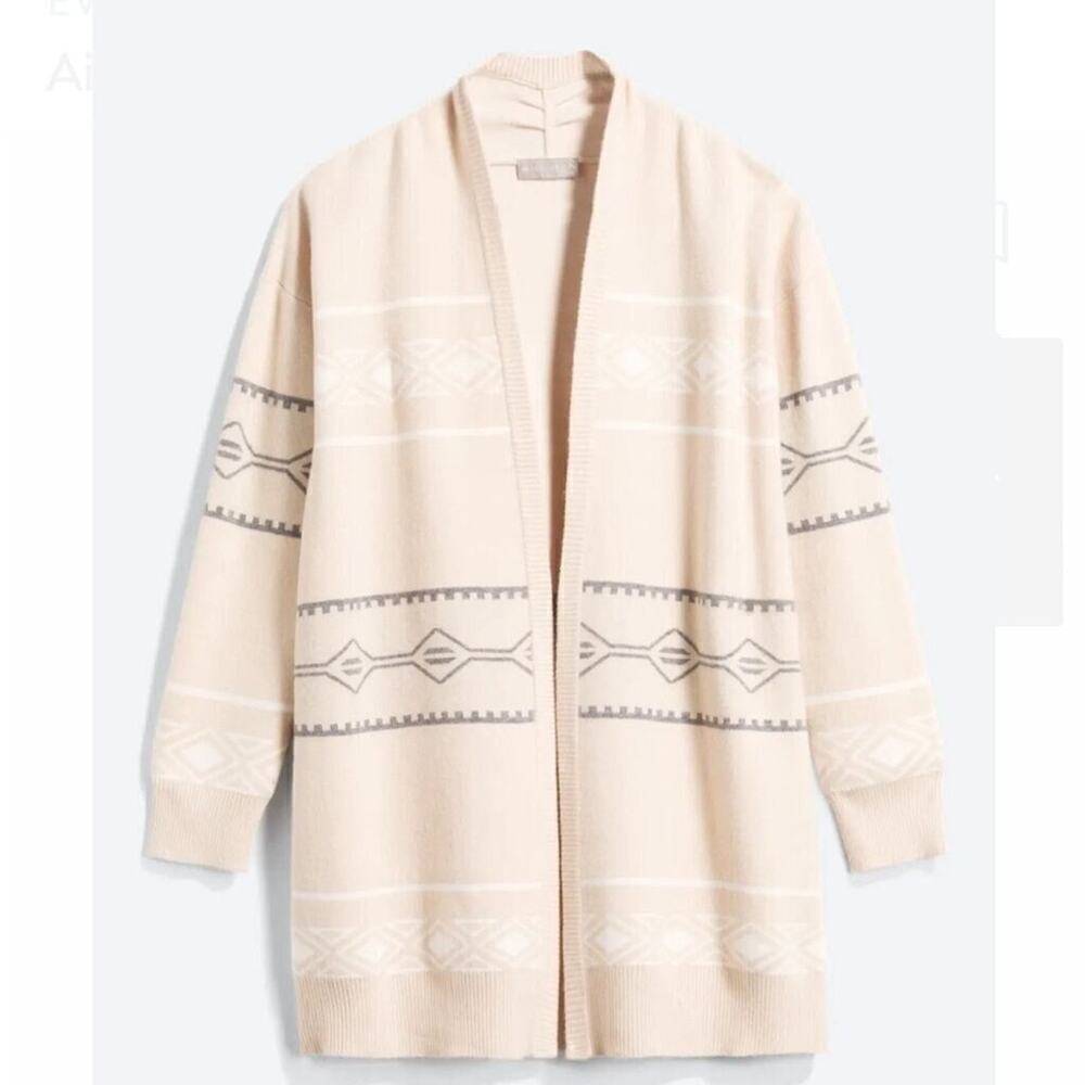 EVOLUTION BY CYRUS Aileen Graphic Print Cardigan